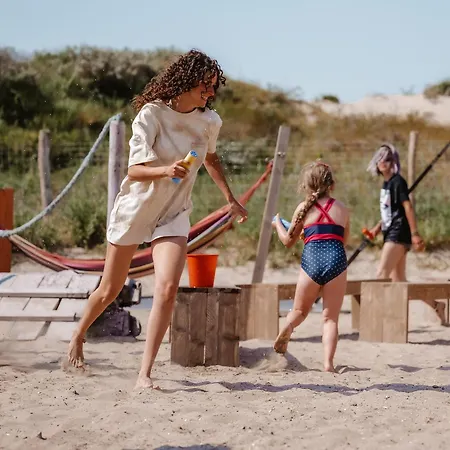 Beachcamp Bloemendaal Surf