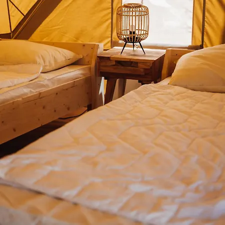 Beachcamp Bloemendaal Surf Campsite
