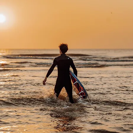 Campsite Beachcamp Bloemendaal Surf *