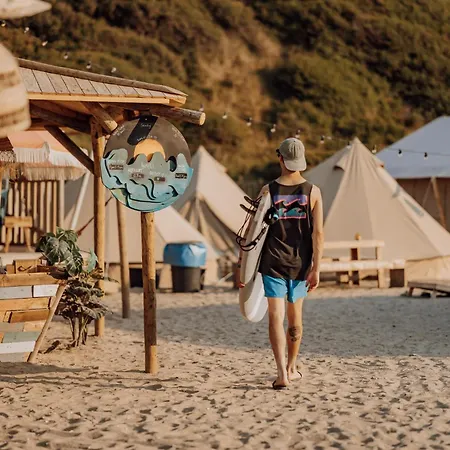 Beachcamp Bloemendaal Surf * Overveen